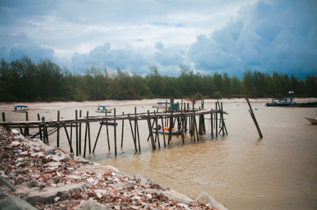 タンジュンレマンビーチ  Tanjung Leman Beach