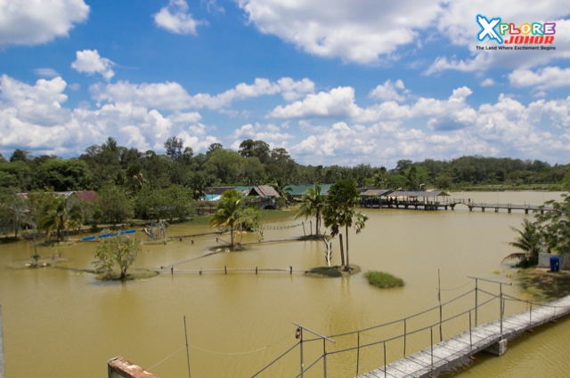 カハンオーガニックライスエコファーム（KOREF） Kahang Organic Rice Eco Farm (KOREF)